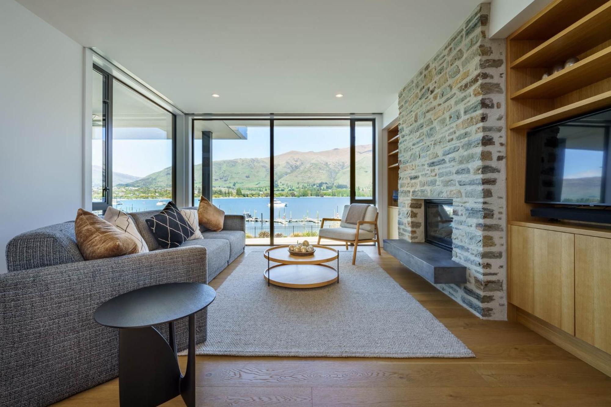 Marina Terrace Apartments, Wanaka Exterior photo